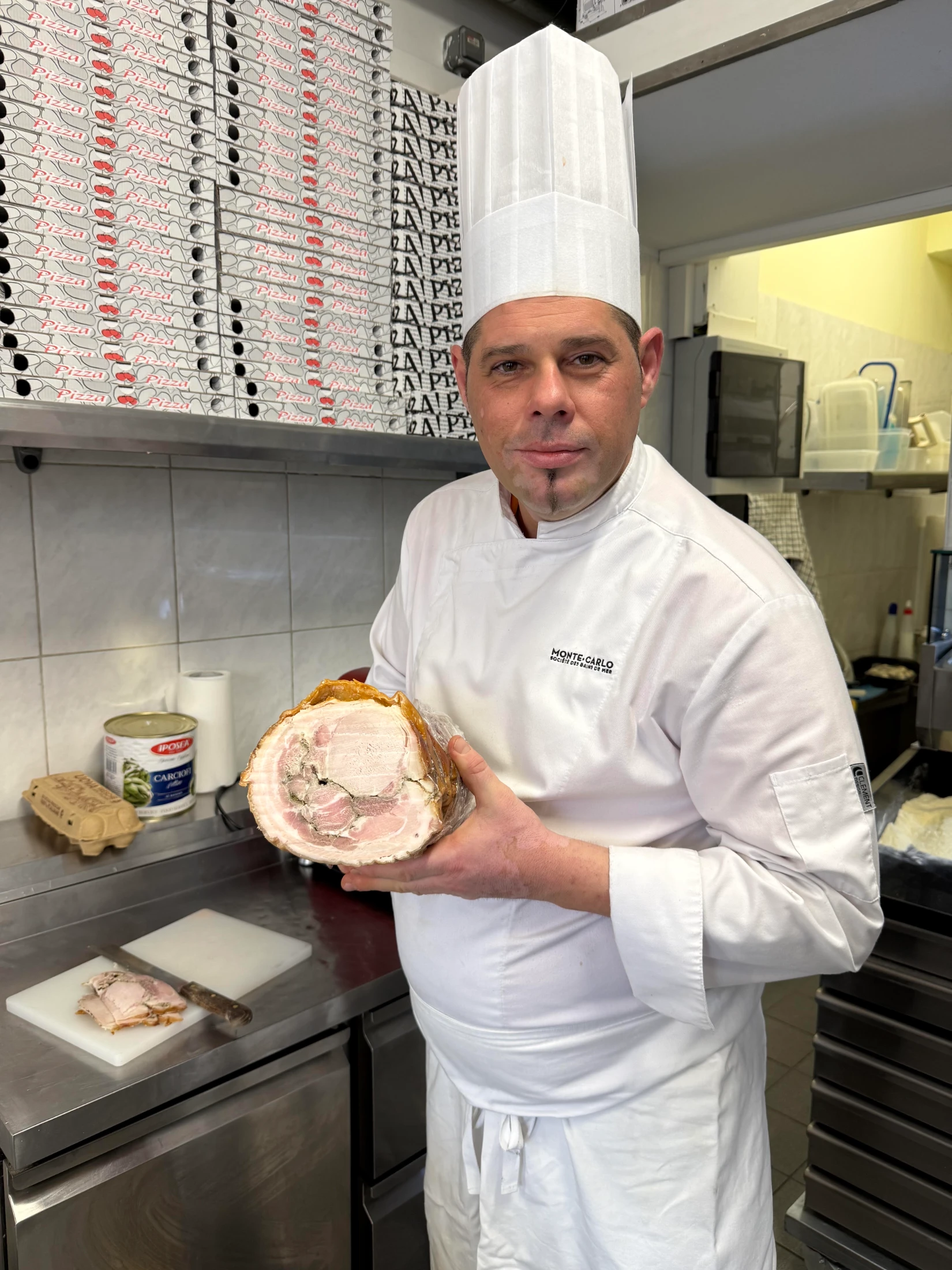 Pizzaiolo et jambon romain